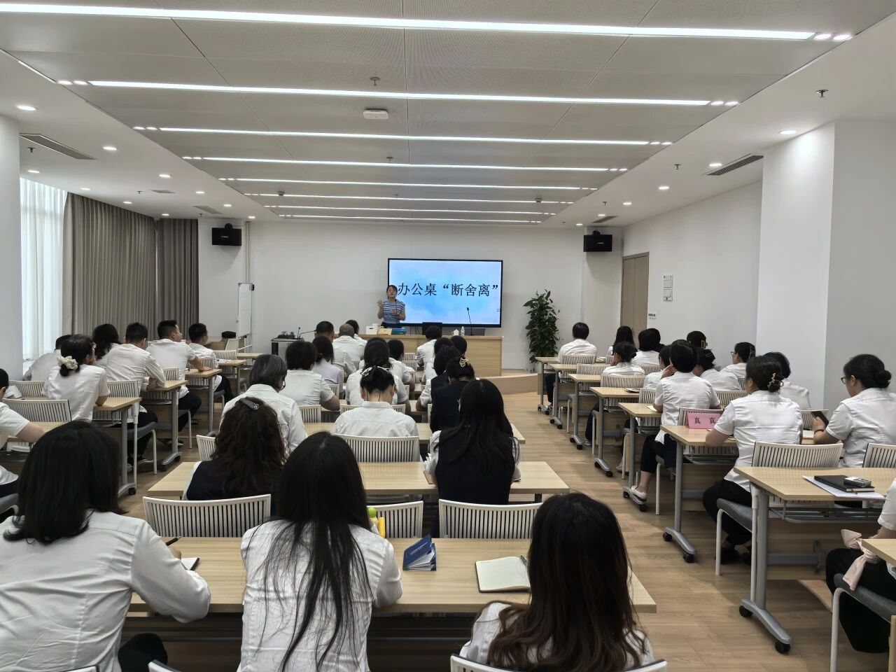 从“找物慌”到“取物爽”！祝桥镇受理中心收纳课程