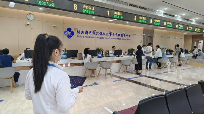 AI巡厅助力，政务服务更贴心更高效